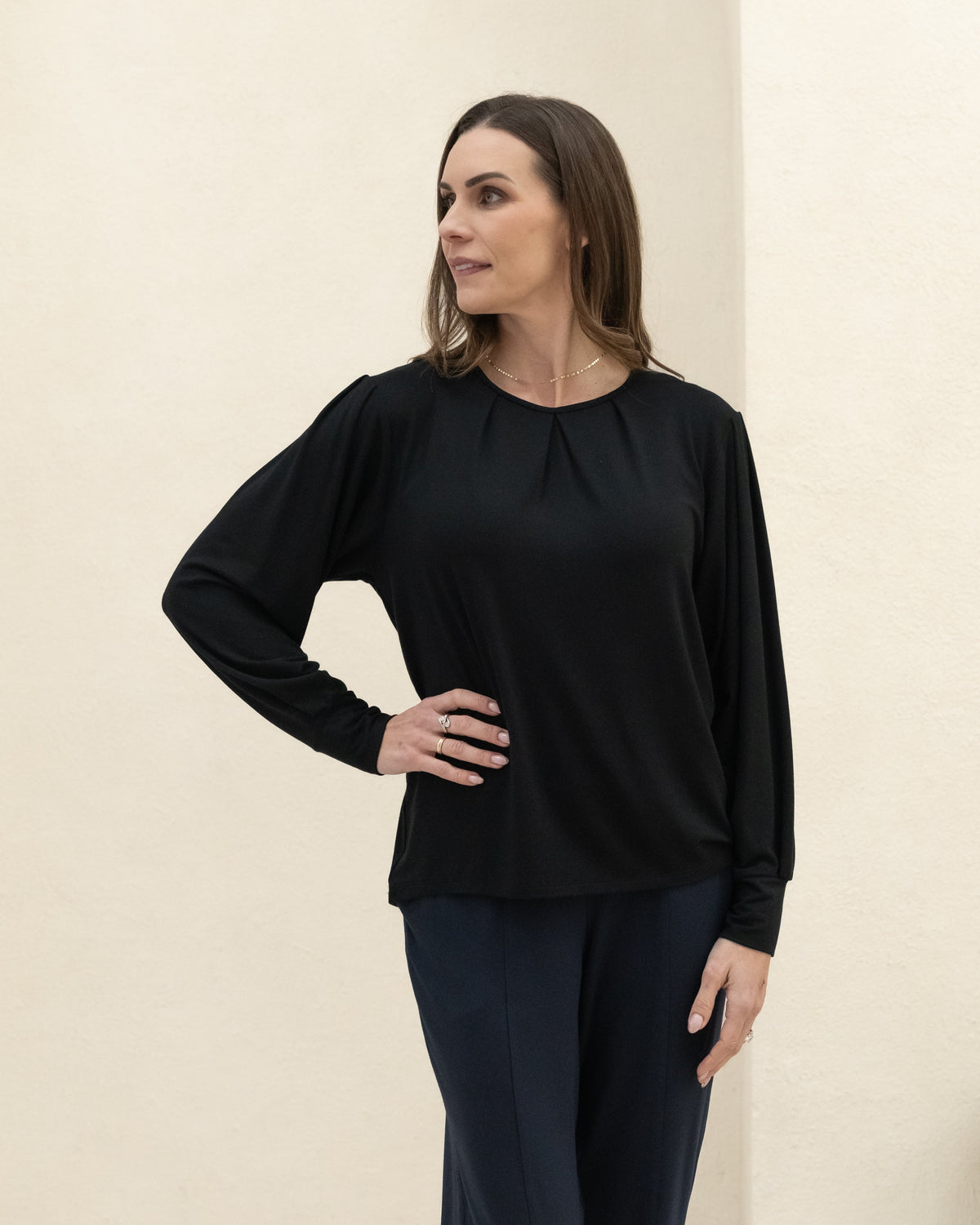Airport Outfits for Women That Are Comfortable and Chic