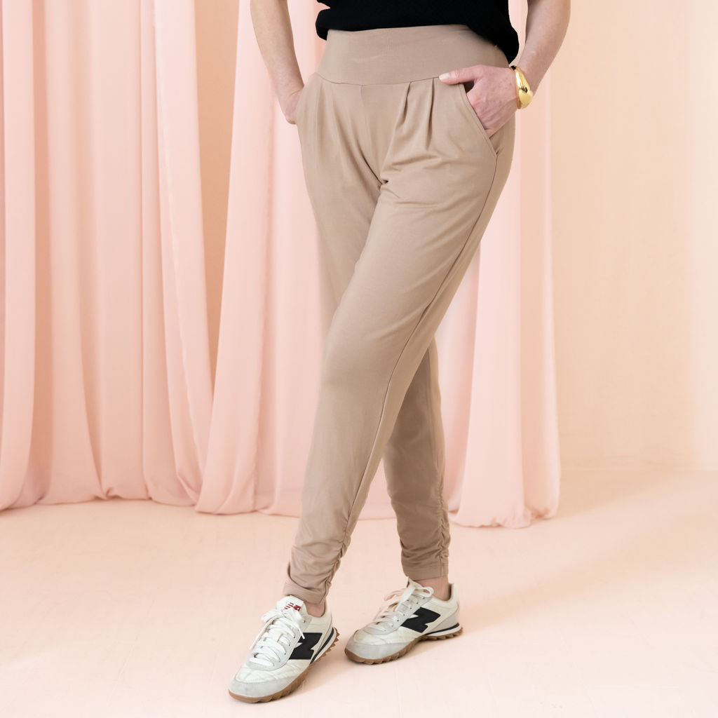 The Dressy Sweatpant [Sale Rack]