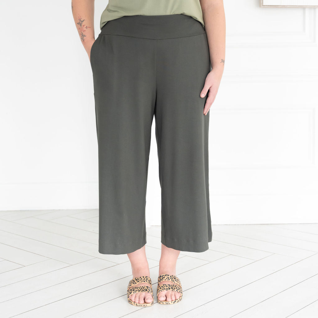 The Dressy Wide Leg Crop Pant